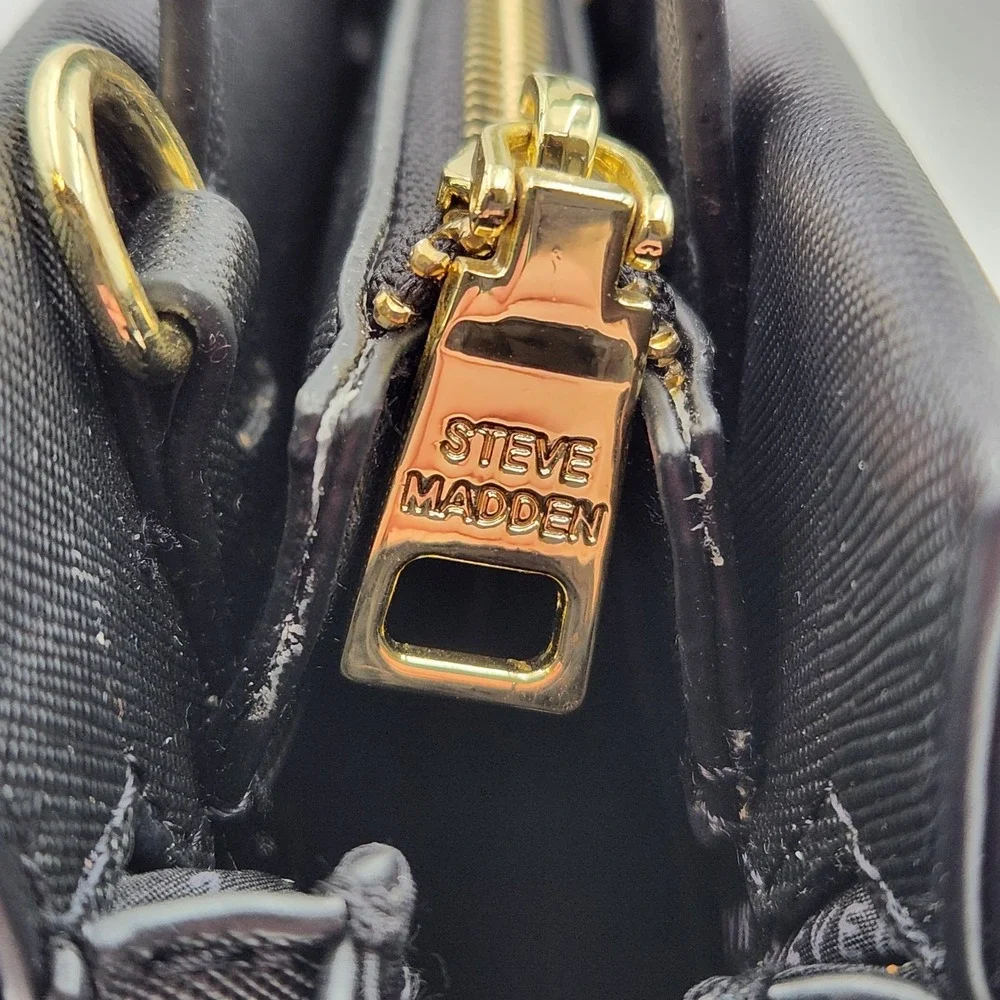 Steve Madden steve madden